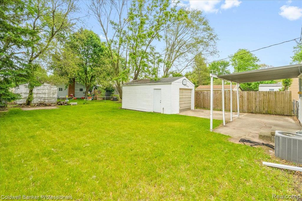1210 Red Leaf Lane, Ypsilanti, MI 48198 — Photo 15