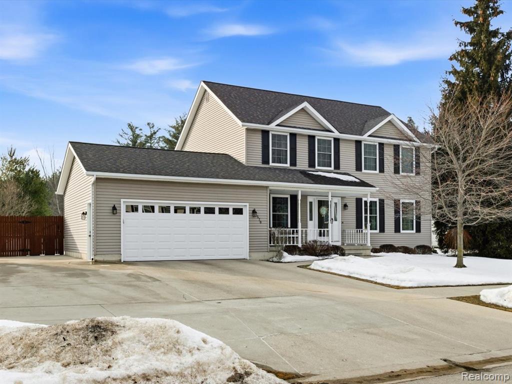 370 Independence Avenue, Marysville, MI 48040 — front exterior