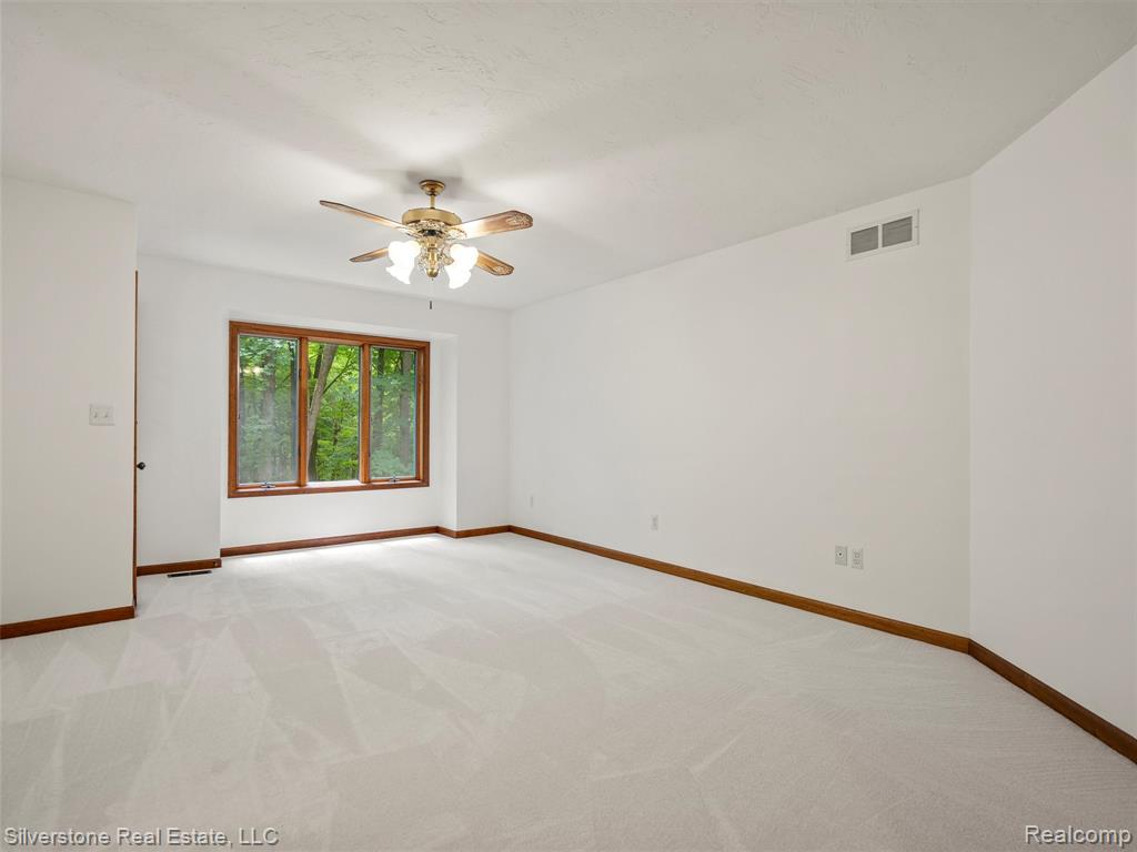 8065 Nathan Oscar Drive, White Lake, MI — Photo 40