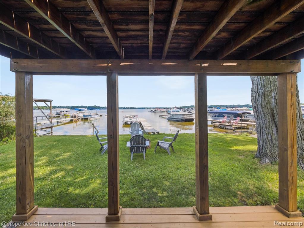 8980 Dexter Pinckney Road, Pinckney, MI 48169 — Photo 31