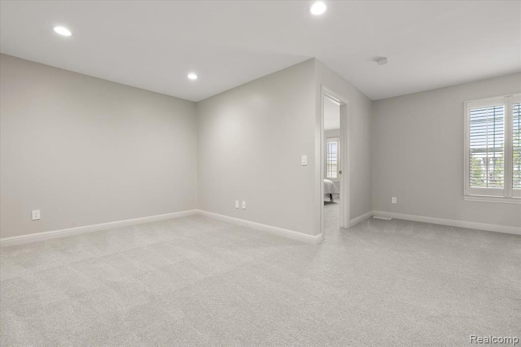 4404 Navin Field Lane, Troy, MI 48085 — Photo 33
