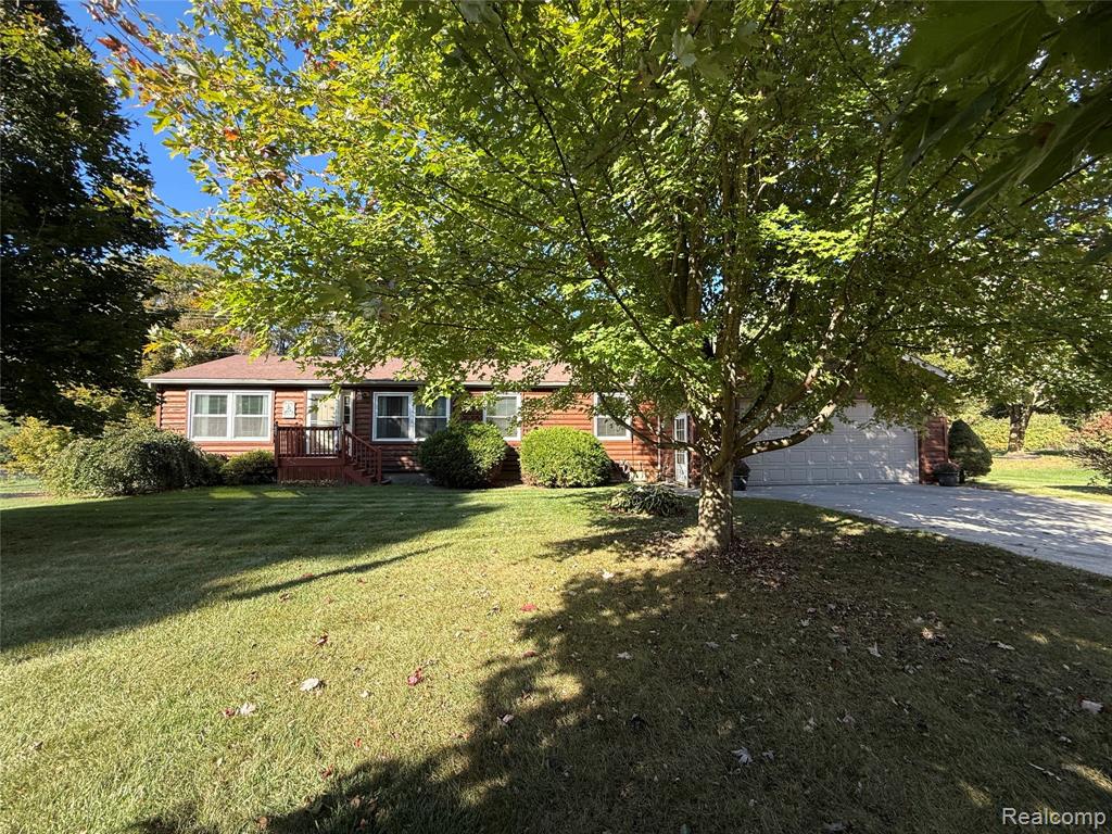 9302 W Arbela Road W, Millington, MI 48746 — front exterior