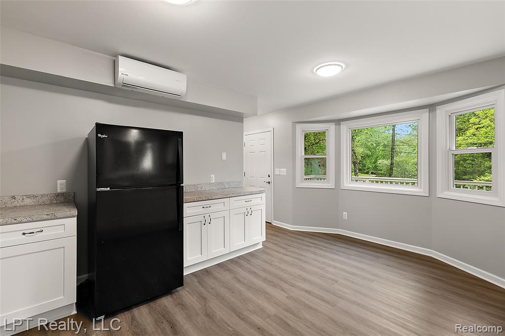 41400 Utica Road, Sterling Heights, MI 48313 — Photo 21