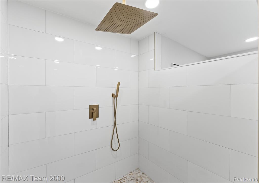 22624 Rio Vista Street, Saint Clair Shores, MI 48081 — Photo 23