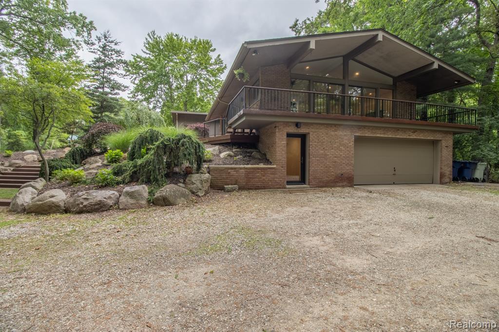 30795 Adair Court, Franklin, MI 48025 — Photo 46