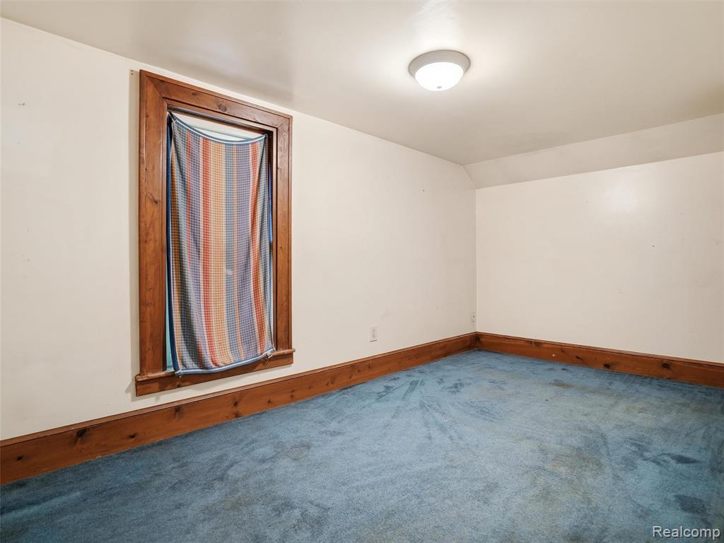 69 E Burdick Street, Oxford, MI 48371 — Photo 21