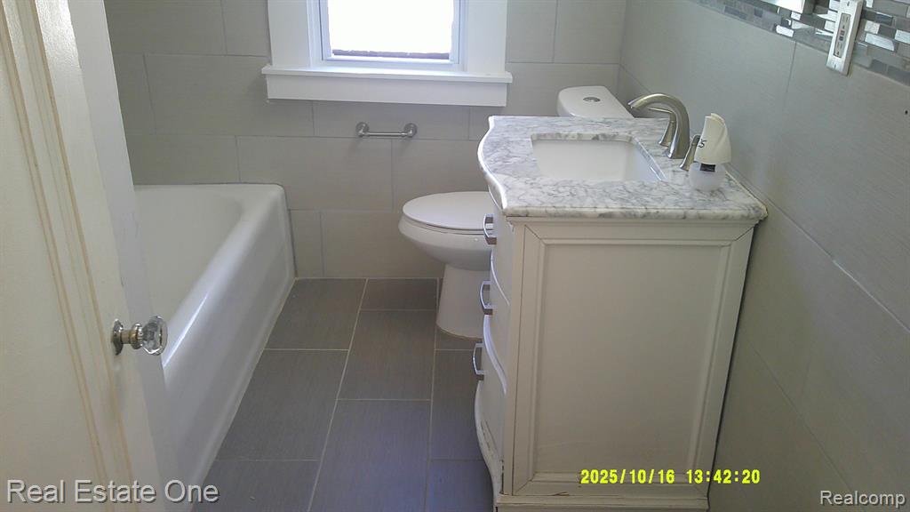 18405 Wildemere Street, Detroit, MI 48221 — Photo 23