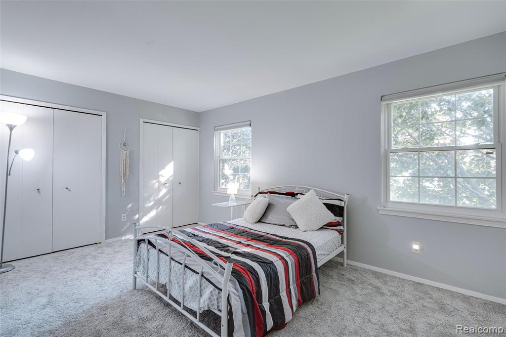 23404 N Rockledge, Novi, MI — Photo 9