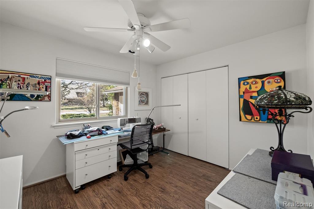 5629 Perrytown Drive, West Bloomfield, MI — Photo 23