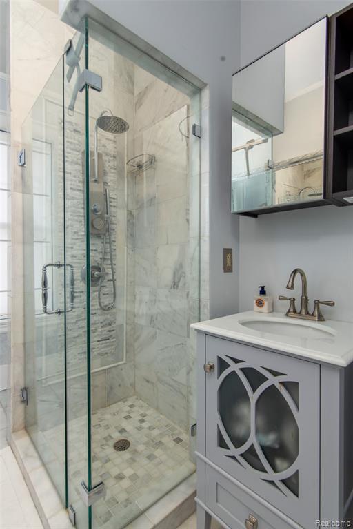 22 Edison Street, Detroit, MI 48202 — Photo 31