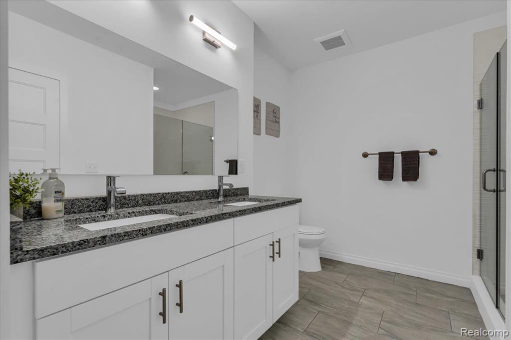 166 OAK Street, Wyandotte, MI, 48192