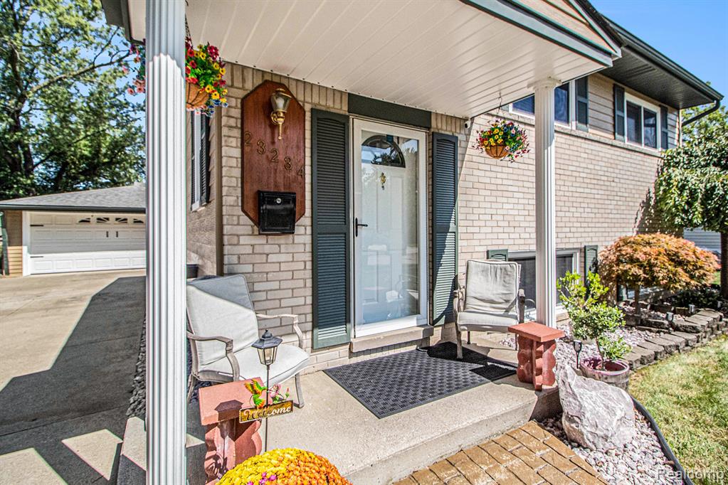 23234 Candace Drive, Rockwood, MI — Photo 5
