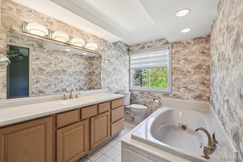 3958 NAPIER Road, Canton, MI 48187 — Photo 20