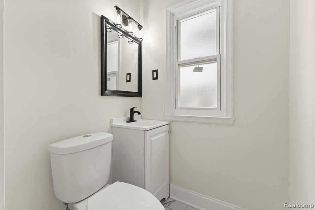 6840 Oakman Boulevard, Dearborn, MI 48126 — Photo 20