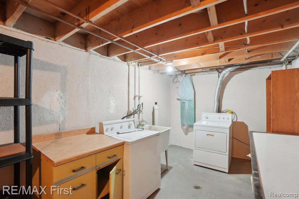 22768 RENFORD Street, Novi, MI — Photo 23