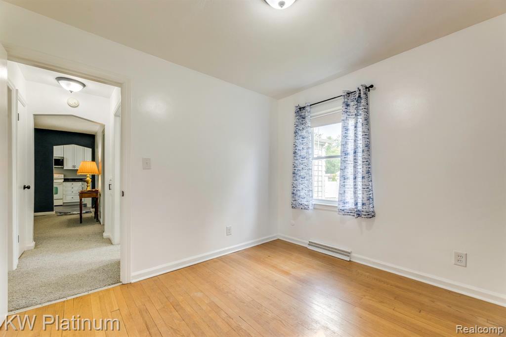 5930 Gratiot Avenue, St. Clair, MI 48079 — Photo 18