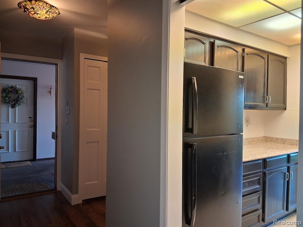 8504 Pepper Ridge Drive, Grand Blanc, MI 48439 — Photo 10