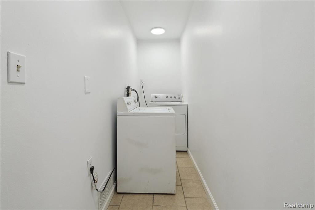 444 S WILLIAM Street, Marine, MI — Photo 20