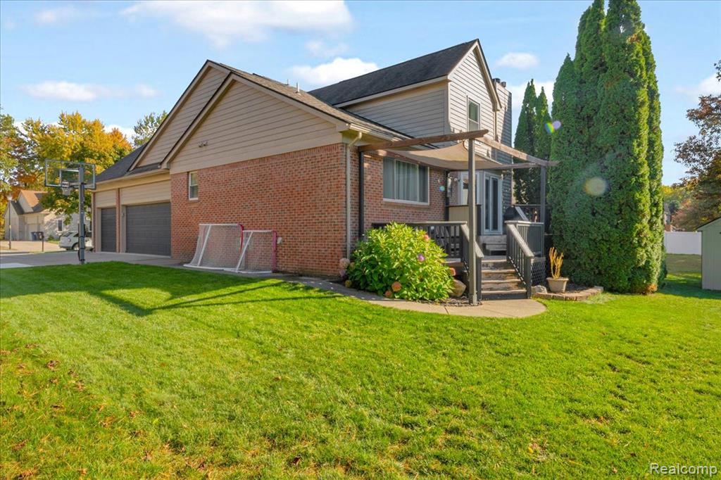 8159 Pickering Place, Westland, MI — Photo 44
