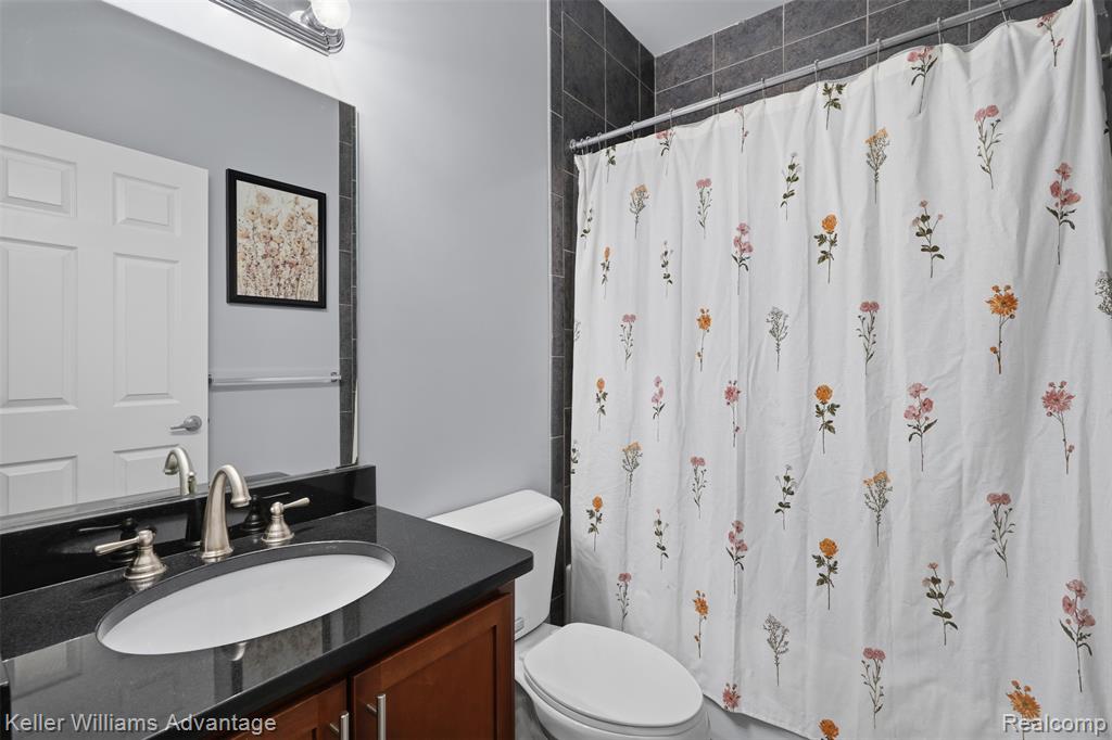 45658 S Stonewood Road, Canton, MI 48187 — Photo 21