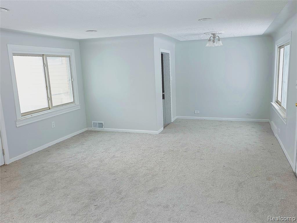 759 E Maxlow Avenue, Hazel Park, MI 48030 — Photo 40