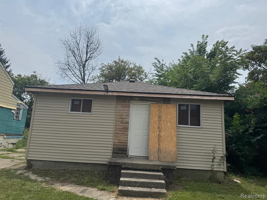 2825 Reynolds Street, Flint, MI 48503