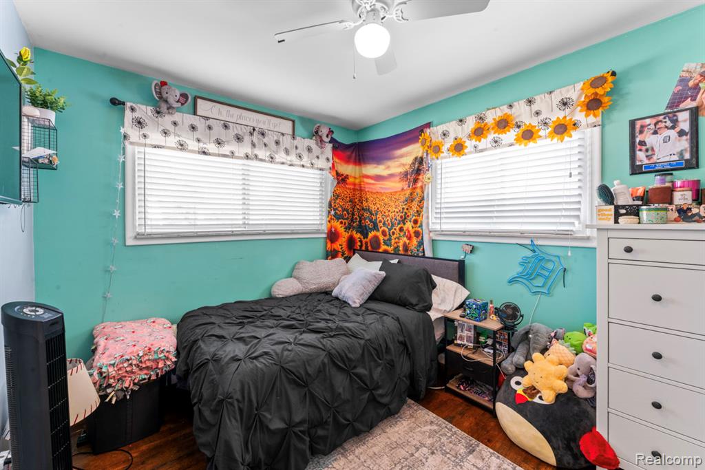 6647 Deering Street, Garden City, MI — Photo 20