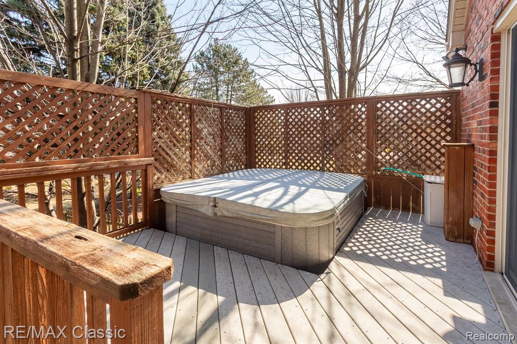6904 GRANGER Drive, Troy, MI 48098 — Photo 69