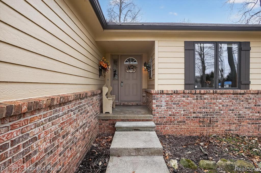 660 E Allen Road, Howell, MI 48855 — Photo 7