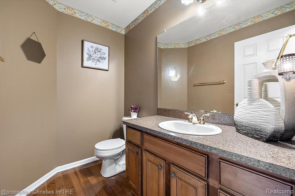6367 Florence Lane, Belleville, MI 48111 — Photo 36