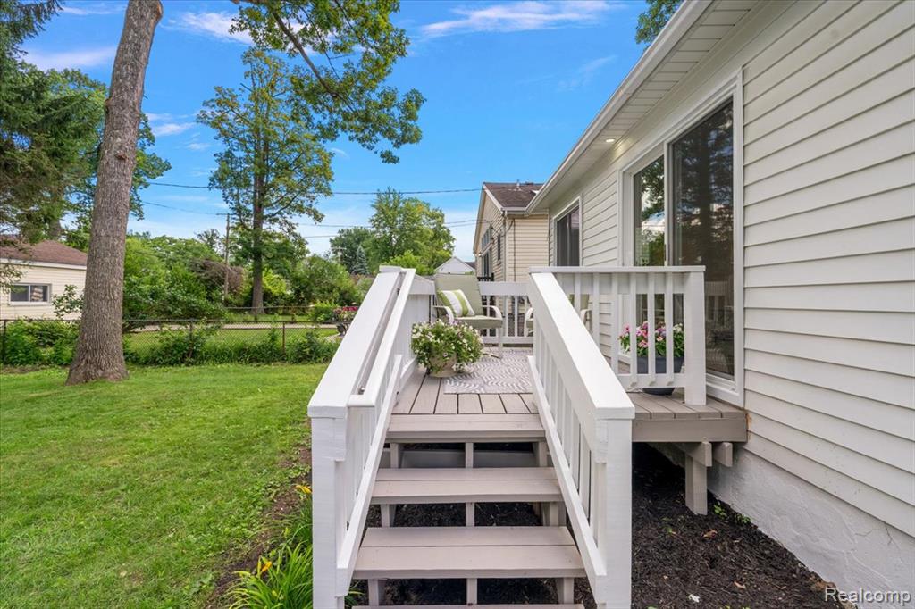 603 S Vermont Avenue, Royal Oak, MI 48067 — Photo 45