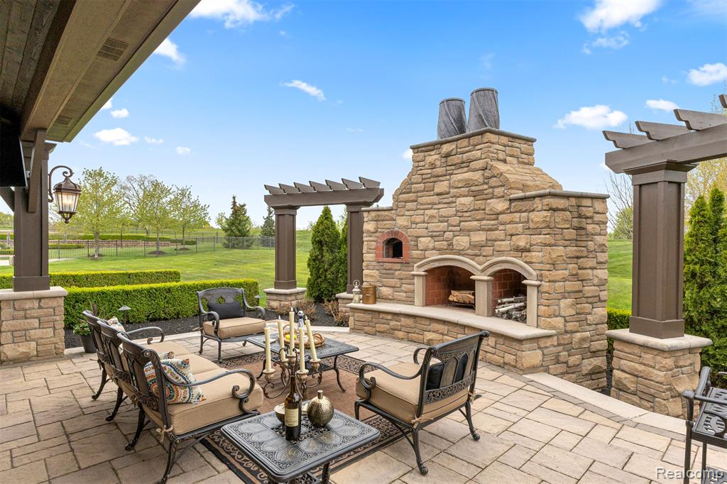 48892 Barola Court, Northville, MI 48167 — Photo 70