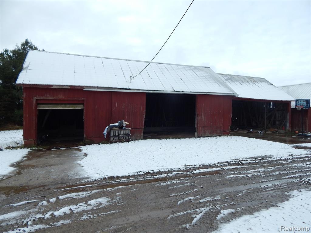 12686 WILKES Road, Brockway, MI 48097 — Photo 24