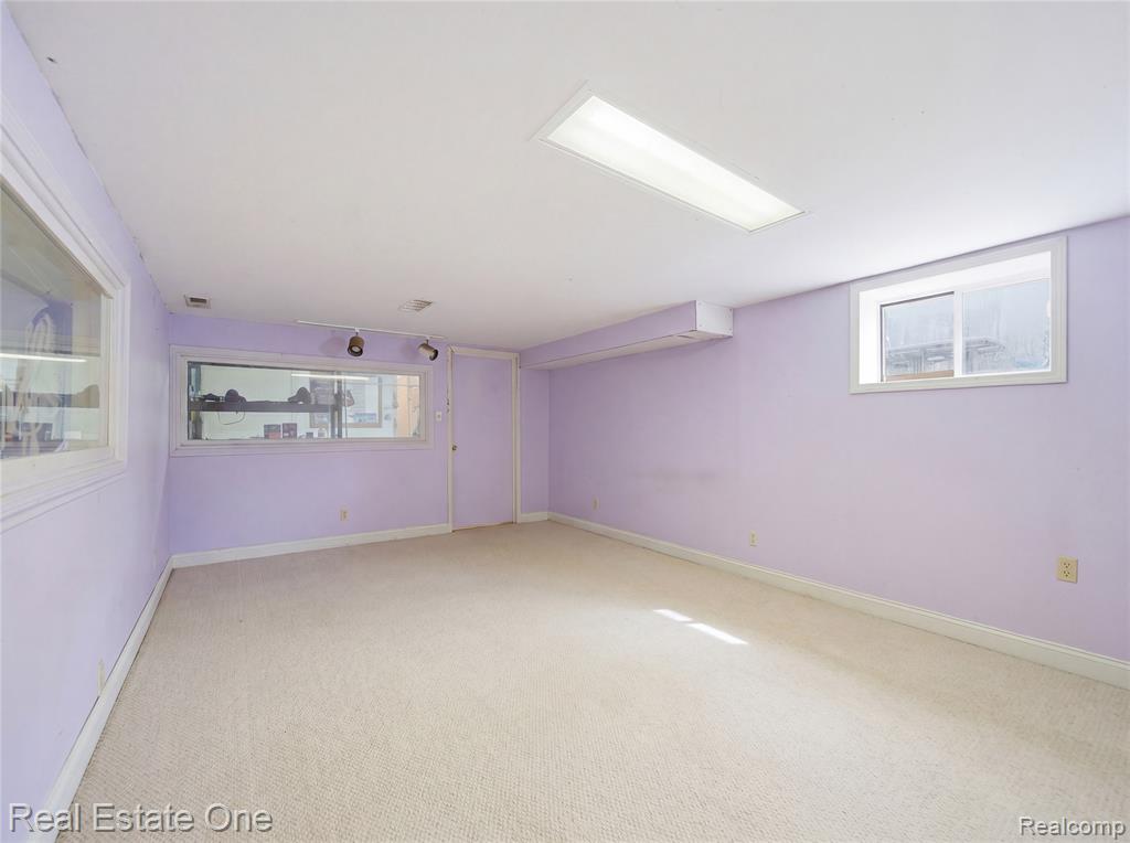 4915 E M 36, Pinckney, MI 48169 — Photo 23