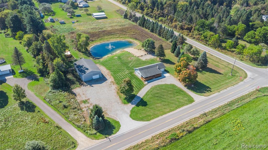 4985 Hollenbeck Road, Columbiaville, MI 48421 — Photo 32