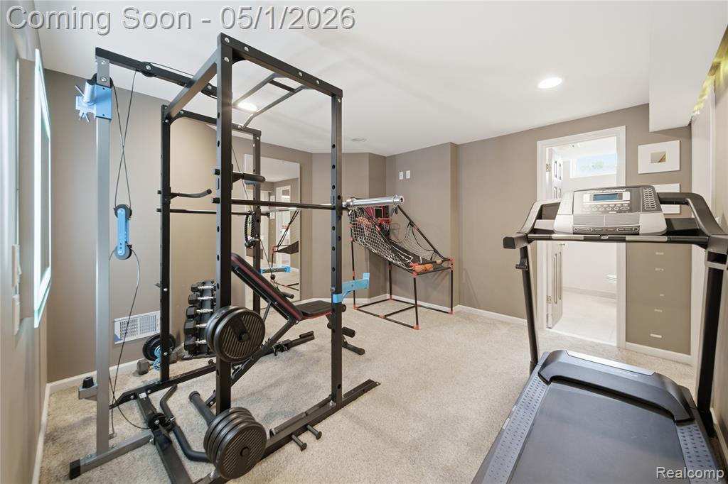 7527 Koby Court, White Lake, MI 48383 — Photo 30