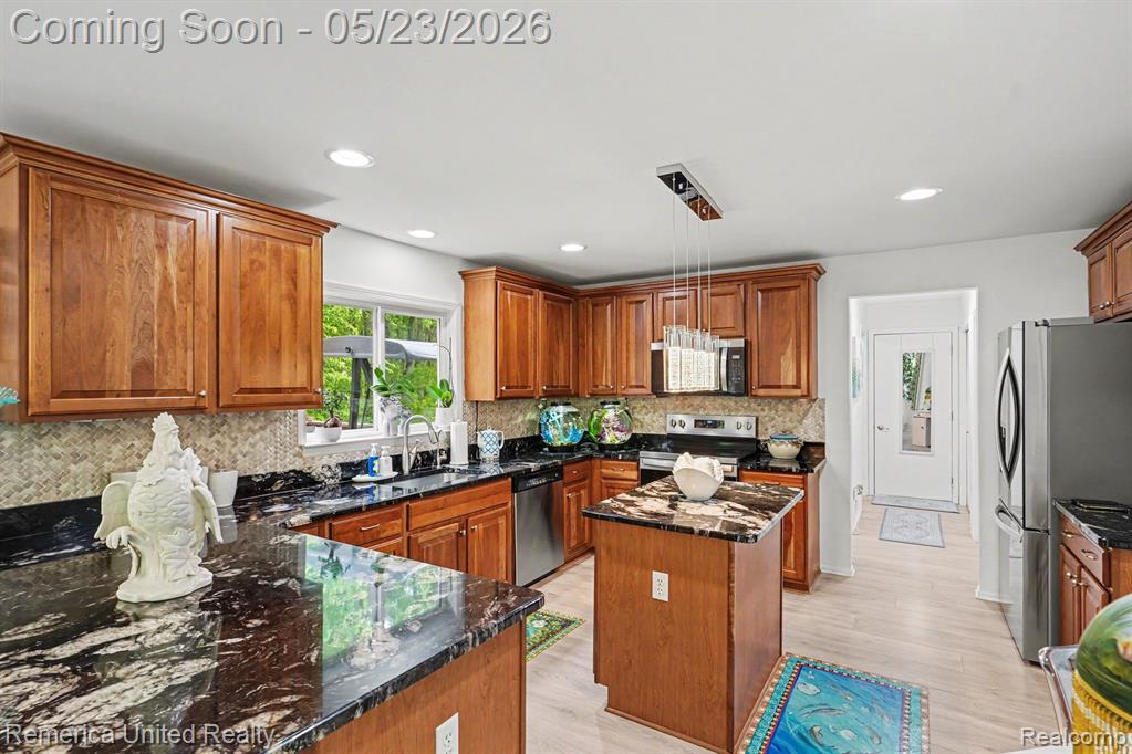 854 Weeping Willow Drive, Howell, MI 48843 — Photo 10