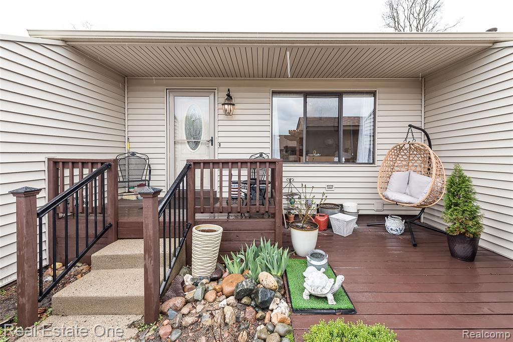 62072 York town Drive, 1, South Lyon, MI 48178 — Photo 4