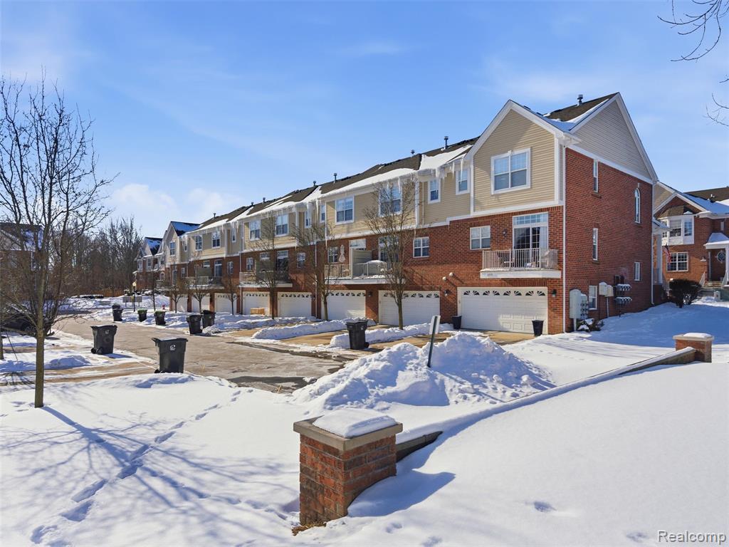 6073 Windemere Lane, Utica, MI 48316 — Photo 38