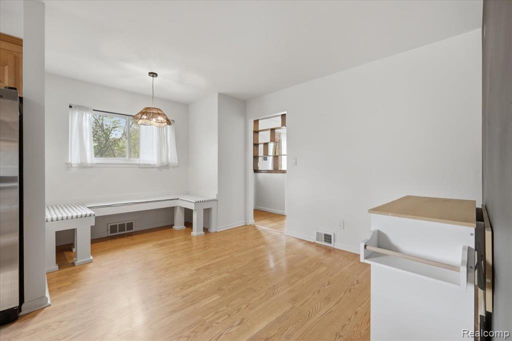 28146 Park Court, Madison Heights, MI 48071 — Photo 13