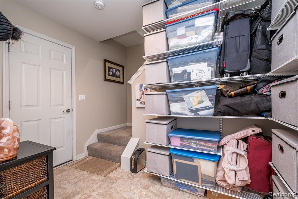 4580 Bradley Circle, 24, Troy, MI 48085 — Photo 33