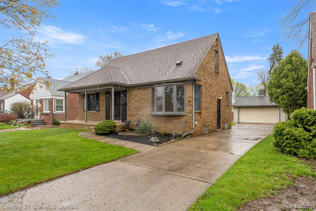 6593 King Avenue, Allen Park, MI 48101 — front exterior