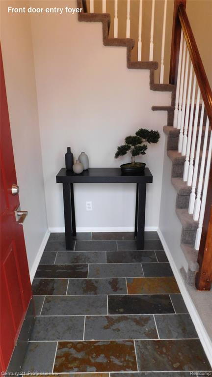 56157 Chesapeake Trail, Shelby Twp, MI 48316 — Photo 2