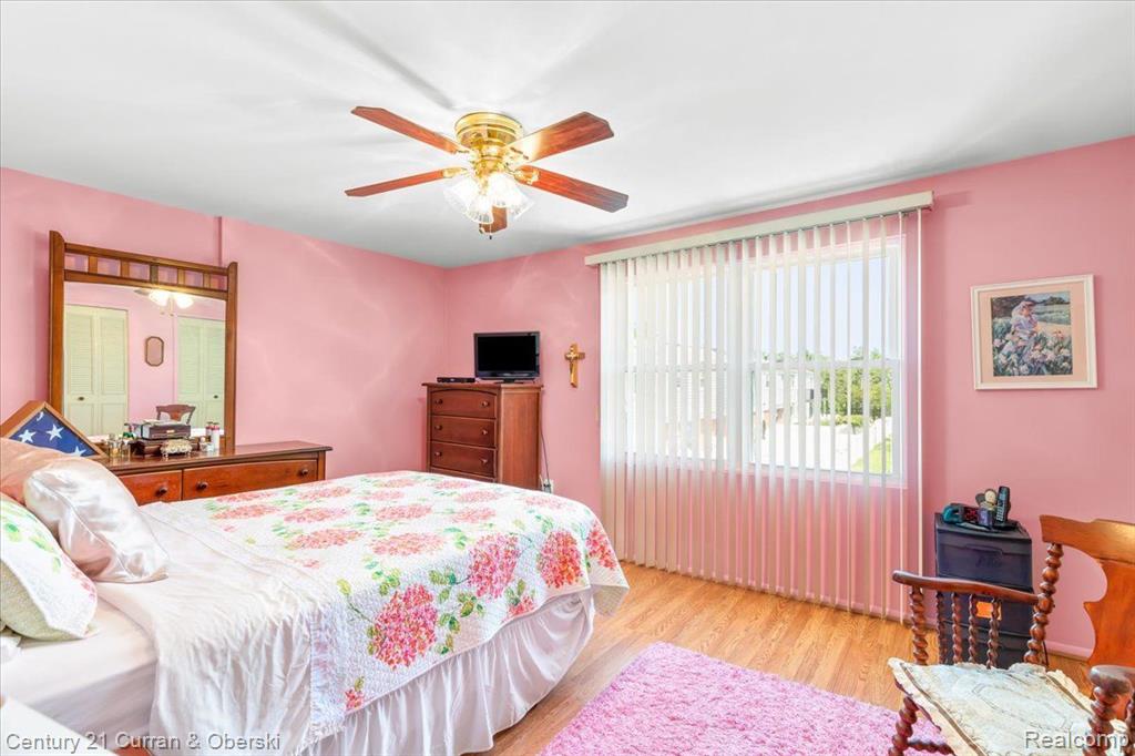24582 OLDE ORCHARD Street, Novi, MI — Photo 16