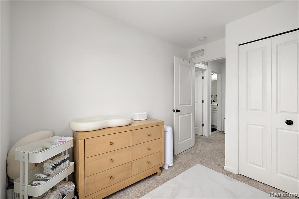 3951 Trailwaycommons Circle, Auburn Hills, MI 48326 — Photo 48