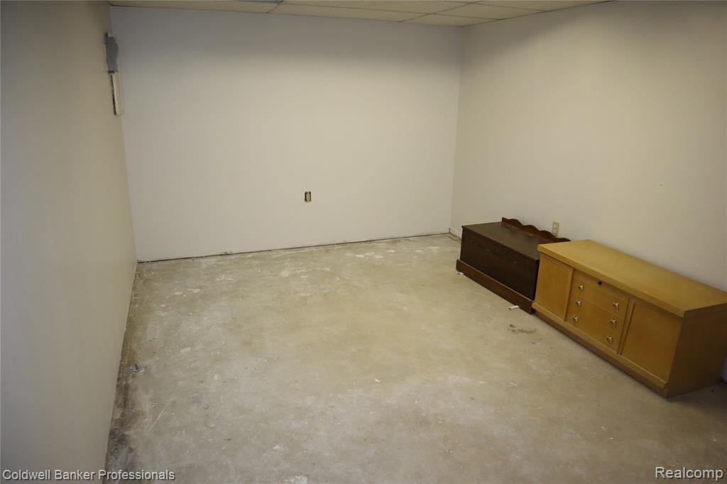 1279 Westbrooke Drive, Lapeer, MI 48446 — Photo 33