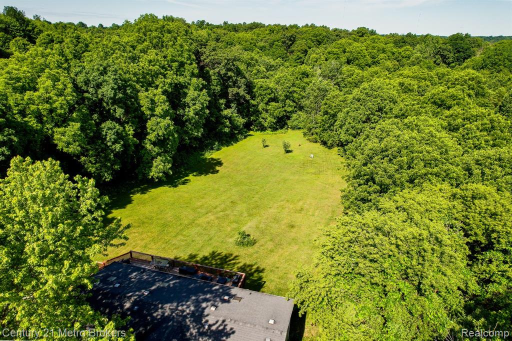 6100 Otis Lake Road, Delton, MI 49046 — Photo 28