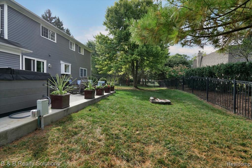 6750 Wing Lake Road, Bloomfield Hills, MI 48301 — Photo 42