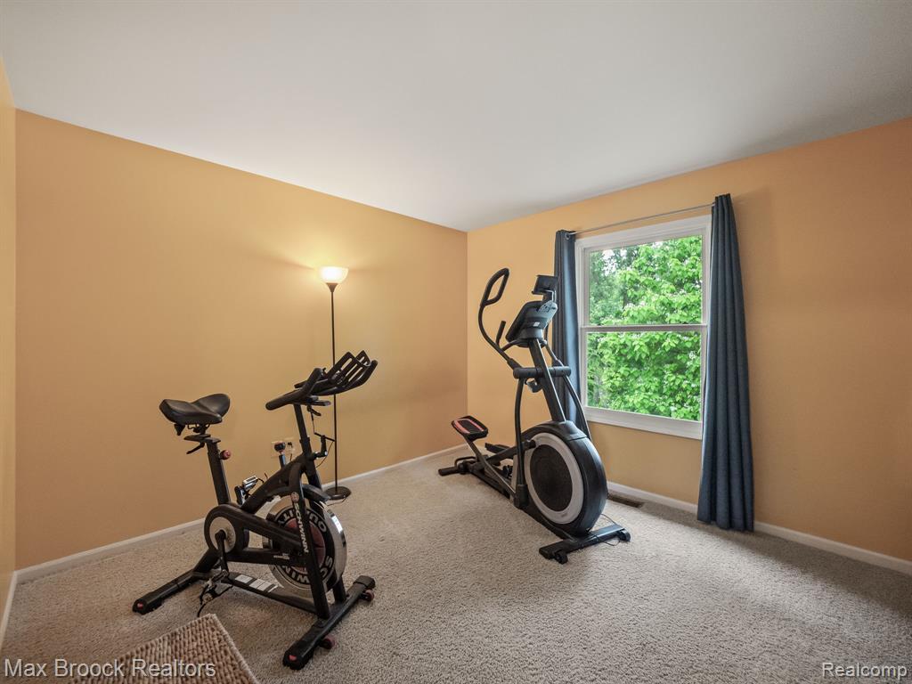 6144 Strawberry Circle, Commerce Twp, MI 48382 — Photo 29