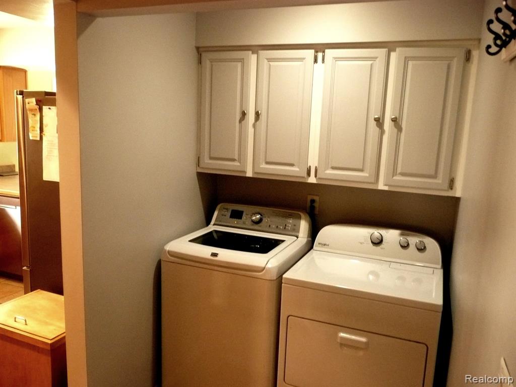831 DEL SHER Drive, Brighton, MI 48114 — Photo 22